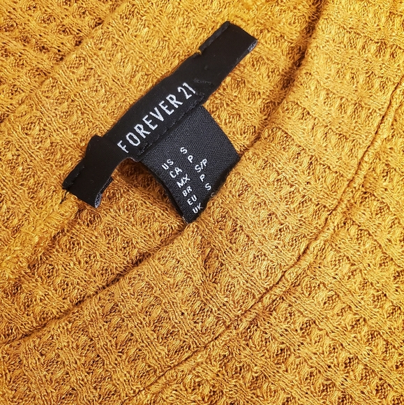 Forever 21 Mustard Gold Knitted Shortsleeve Top - Picture 5 of 5
